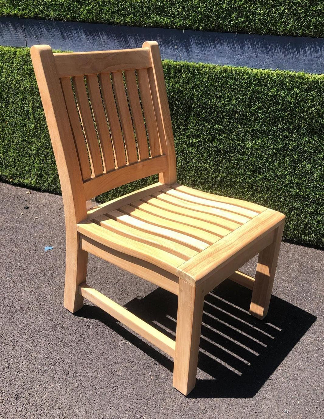 Manhattan side chair