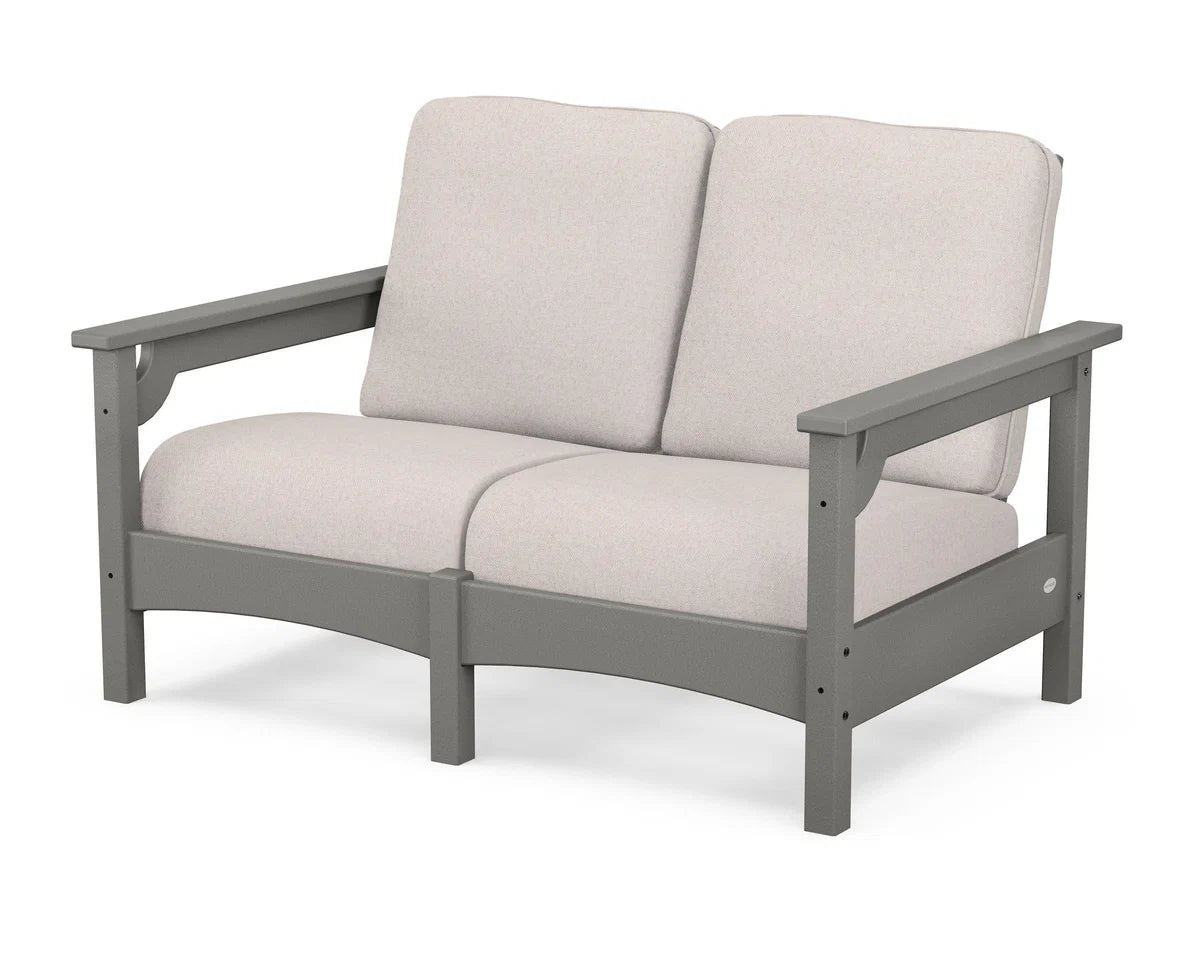 Club Loveseat