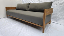 Load image into Gallery viewer, Samara sofa 3S