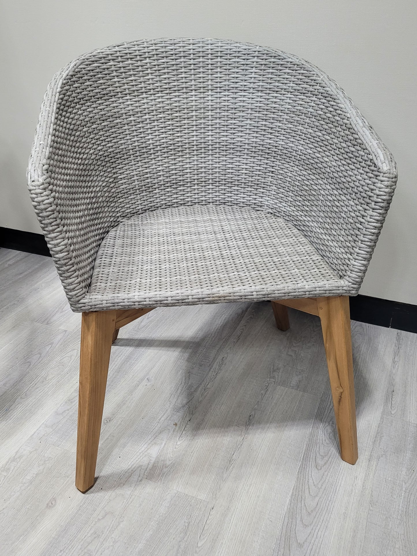 Barrelos dining chair set