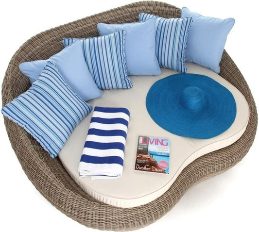Sherena Oval Daybed