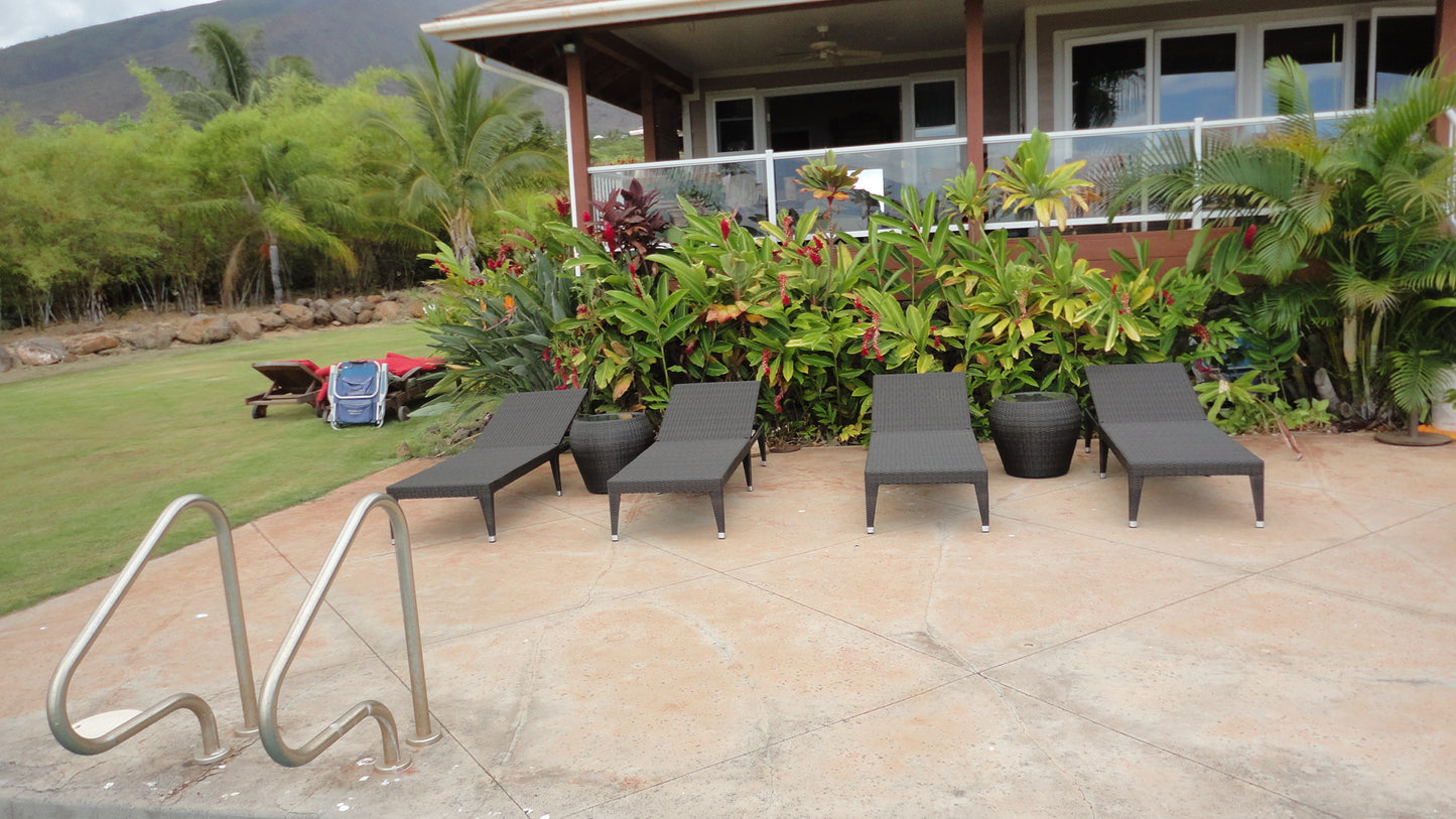 Napoli Chaise Lounger