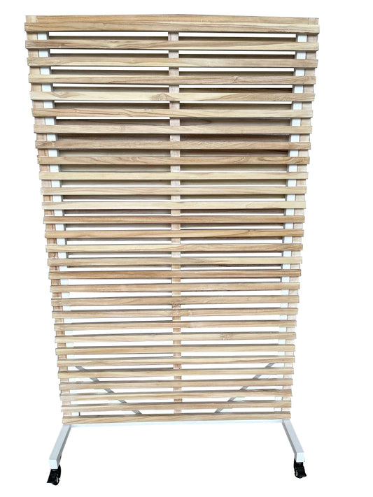 Soledad privacy screen